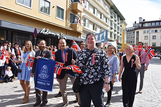 Belmont students marching in the Norweigan Constitution Day Parade